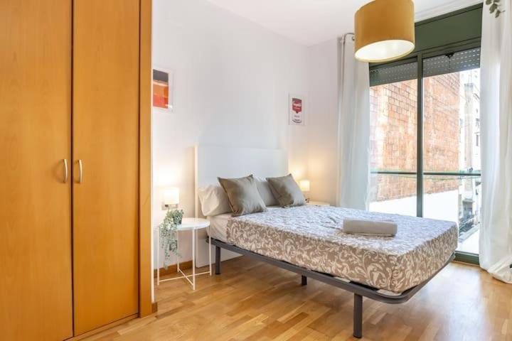 Private Near Las Ramblas Albergue